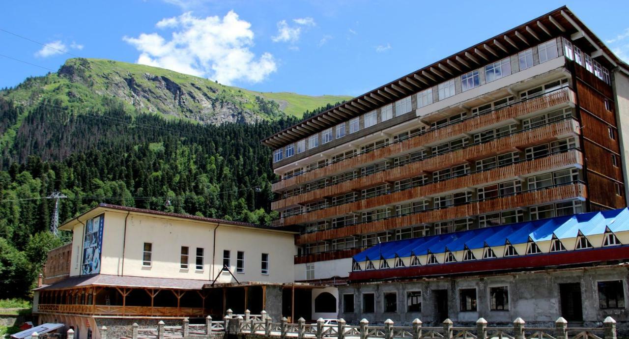 Sport Hotel Dombai Exterior foto